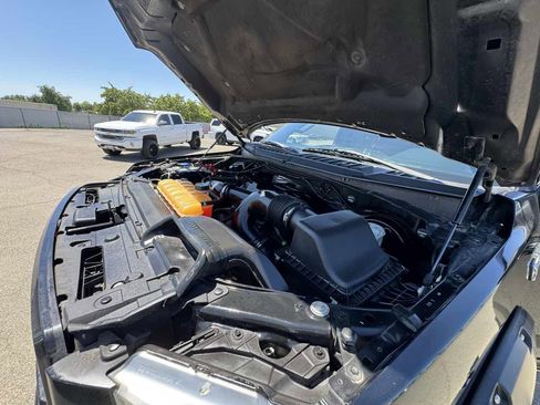 Used 2017 Ford F150 XLT w/ Equipment Group 302A Luxury RWD image 43