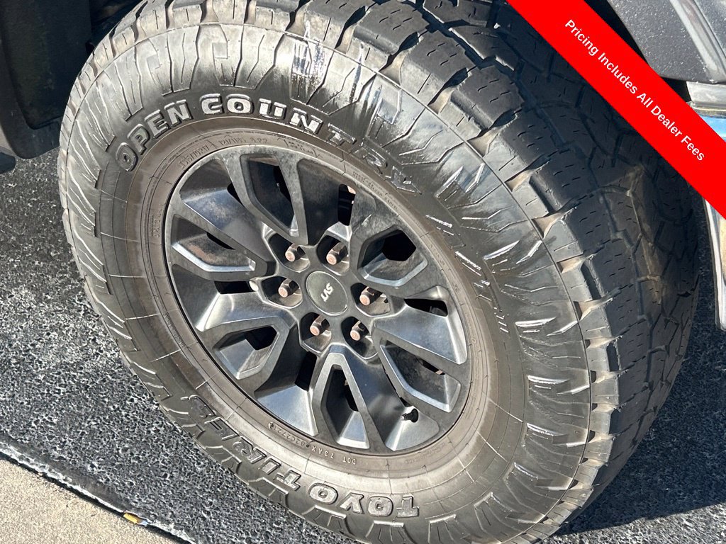 Used 2017 Ford F150 Lariat w/ Equipment Group 501A Mid AWD/4WD image 2
