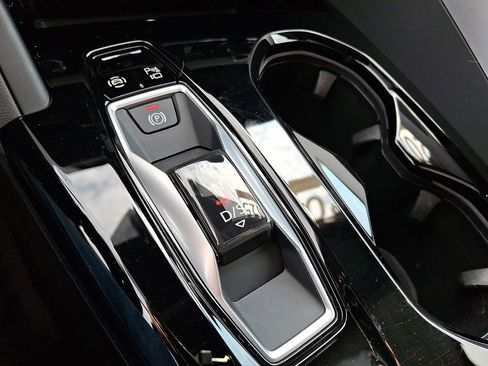 Certified 2025 Audi Q5 Premium Plus w/ Premium Plus image 16