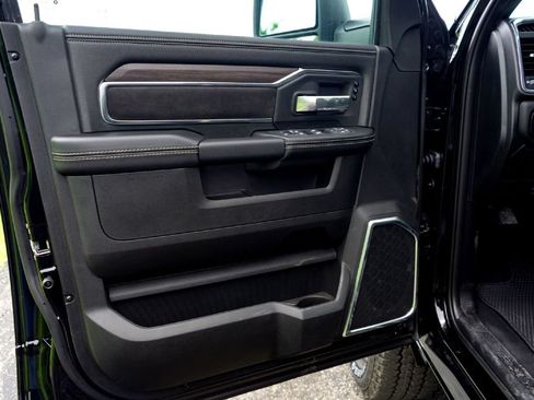 New 2026 RAM 2500 Laramie w/ Night Edition AWD/4WD image 21