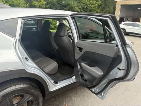 Used 2025 Subaru Crosstrek 2.0i AWD/4WD image 18