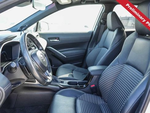 Used 2024 Toyota Corolla Cross AWD Hybrid w/ Convenience Package image 14