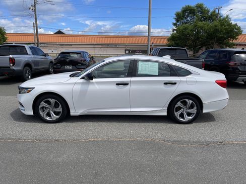 Used 2020 Honda Accord EX image 18