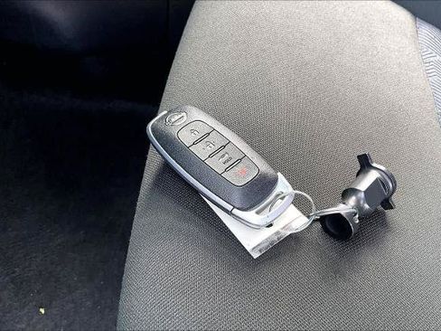 Certified 2024 Nissan Versa SV FWD image 14