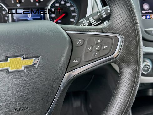 Used 2024 Chevrolet Equinox LS w/ LS Convenience Package FWD image 17