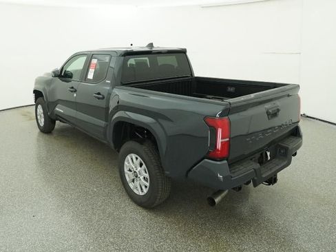 New 2025 Toyota Tacoma SR5 image 5