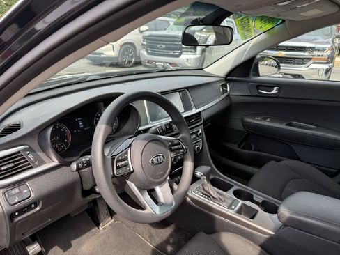 Used 2020 Kia Optima LX FWD image 27