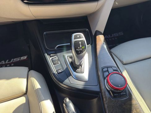 Used 2017 BMW 330i Sedan image 21