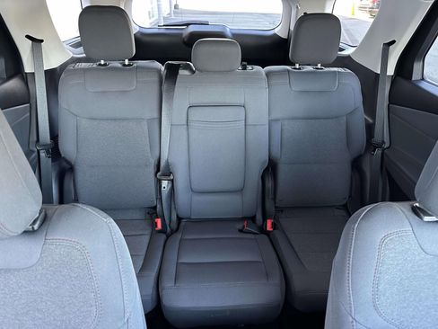 Used 2025 Ford Explorer Active image 13