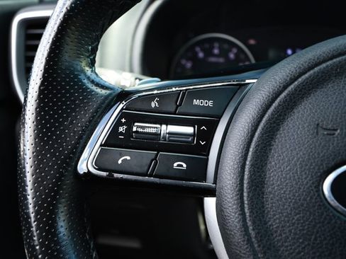 Used 2020 Kia Sportage S FWD image 13