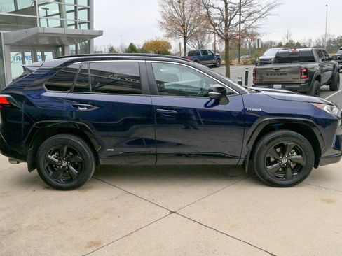 Used 2021 Toyota RAV4 XSE image 4