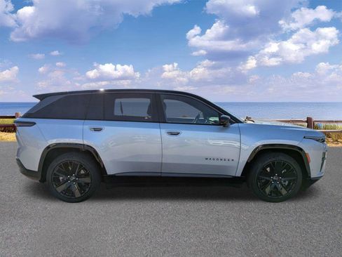 Used 2024 Jeep Wagoneer Launch Edition image 9