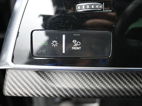 Used 2021 Audi RS Q8 AWD/4WD image 18