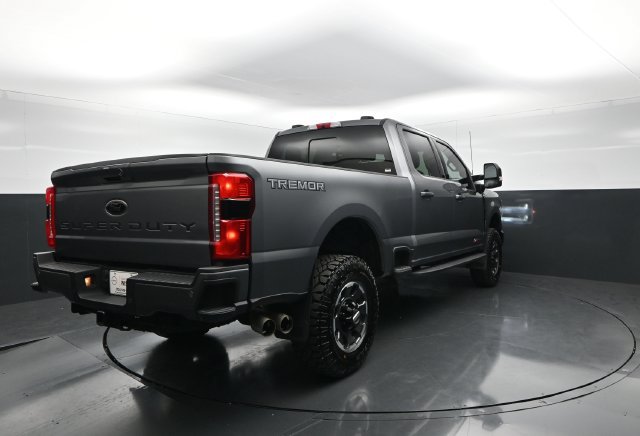 Used 2024 Ford F350 Lariat w/ Lariat Ultimate Package AWD/4WD image 8