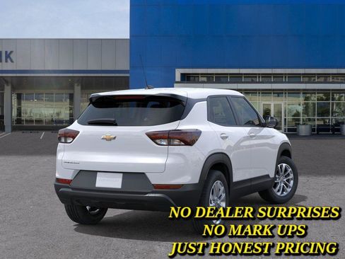 New 2026 Chevrolet TrailBlazer LS FWD image 4