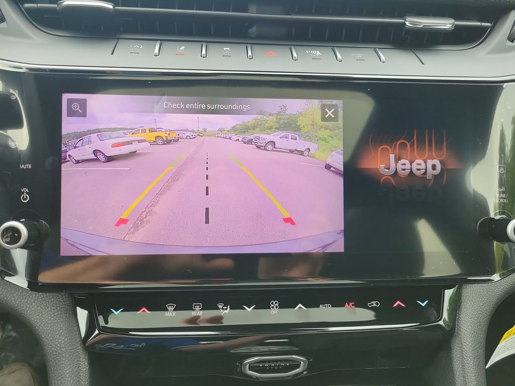 New 2026 Jeep Grand Cherokee Altitude RWD image 20