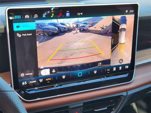 New 2026 Volkswagen Tiguan SEL R-Line image 13