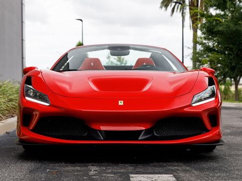 Used 2022 Ferrari F8 Tributo RWD image 47