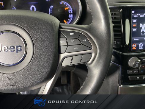 Used 2019 Jeep Grand Cherokee Limited image 23