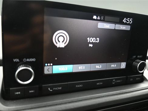 Used 2023 Honda Accord EX image 19