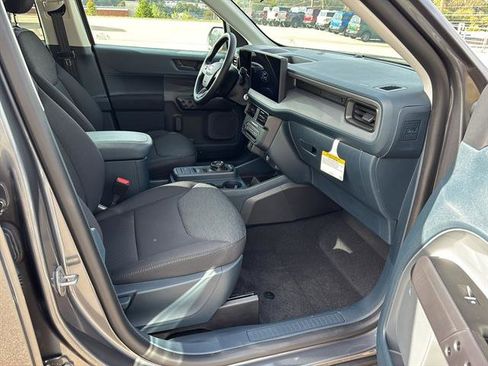 New 2025 Ford Maverick XL w/ Equipment Group 101A image 19