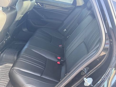 Used 2021 Honda Accord EX-L image 12