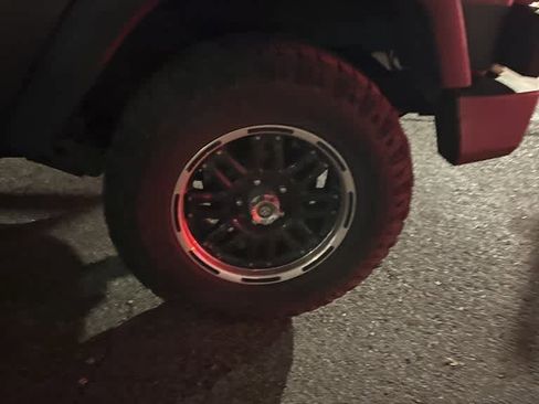 Used 2016 Jeep Wrangler Sport image 22