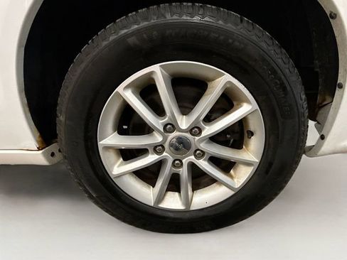 Used 2014 Dodge Grand Caravan SXT image 30