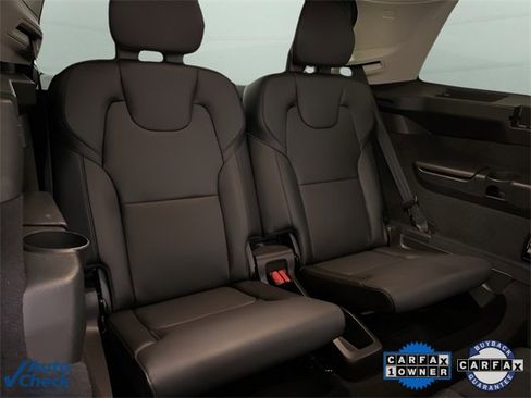 Used 2024 Volvo XC90 B5 Core image 69