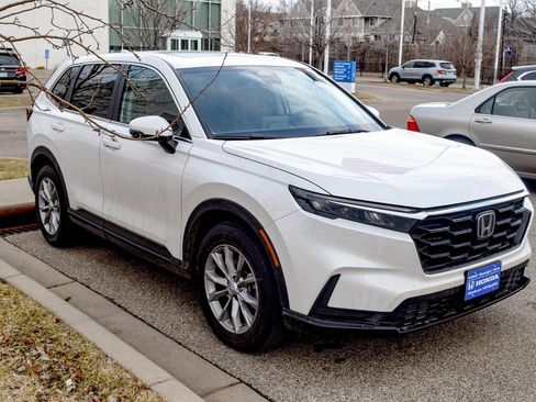 Certified 2025 Honda CR-V EX image 4