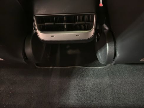 Used 2021 Tesla Model 3 Long Range image 26