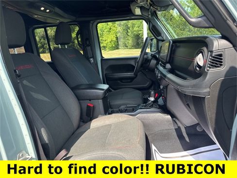Used 2024 Jeep Wrangler Unlimited Rubicon image 28