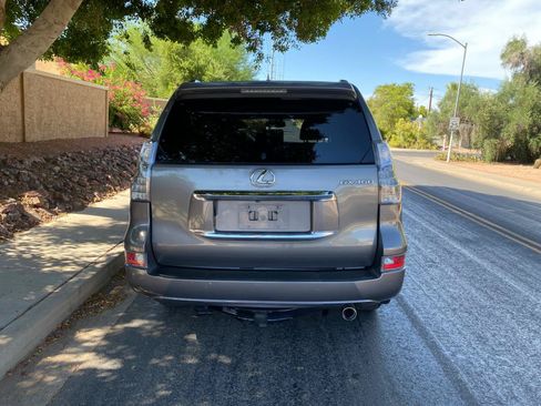 Used 2014 Lexus GX 460 Luxury AWD/4WD image 5