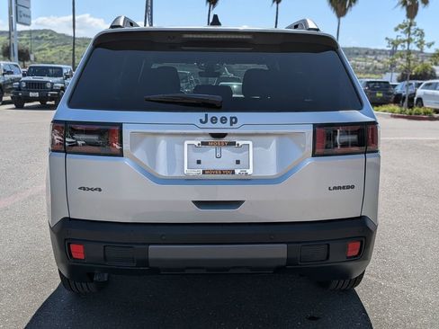 New 2026 Jeep Cherokee Laredo AWD/4WD image 4