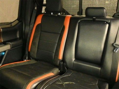 Certified 2018 Ford F150 Raptor w/ Equipment Group 802A Luxury image 21