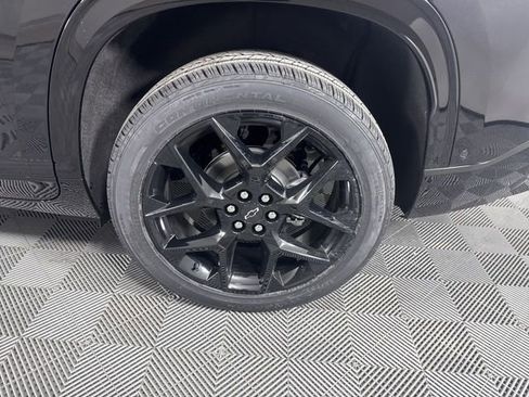 New 2026 Chevrolet Traverse RS image 11