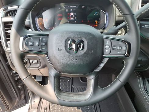 New 2026 RAM 2500 Limited AWD/4WD image 23