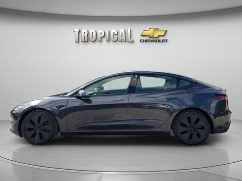 Used 2025 Tesla Model 3 RWD image 2
