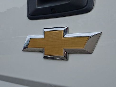 Used 2019 Chevrolet Silverado 1500 Custom w/ Custom Convenience Package image 32