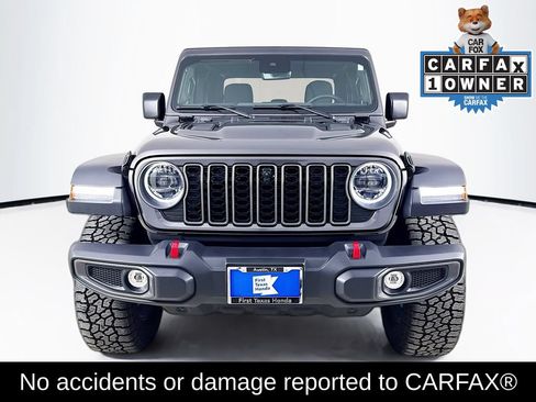 Used 2025 Jeep Gladiator Rubicon w/ Safety Group AWD/4WD image 2