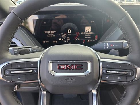 New 2026 GMC Yukon XL Elevation image 22