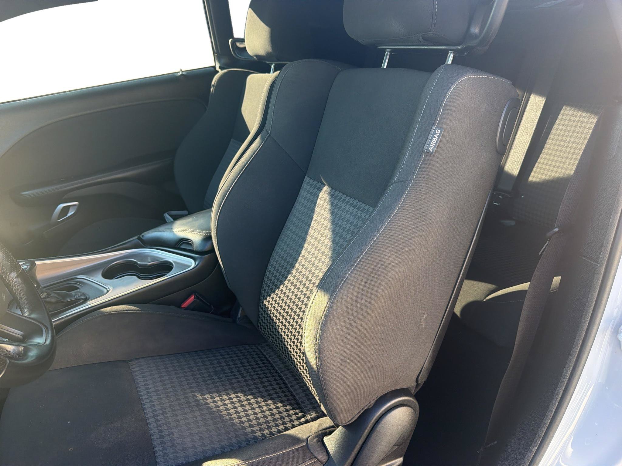 Used 2022 Dodge Challenger GT w/ Driver Convenience Group RWD image 8