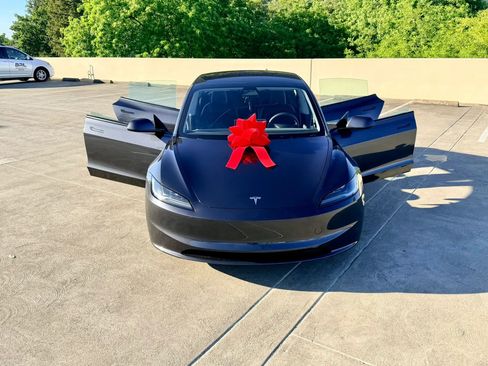 Used 2025 Tesla Model 3 RWD image 52