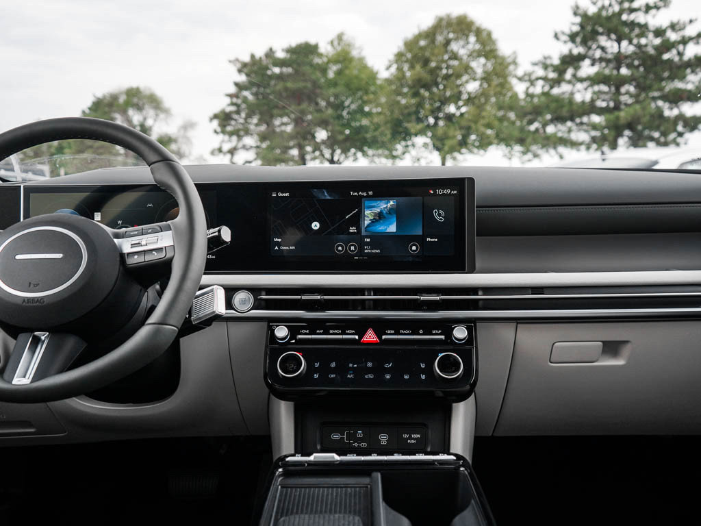 New 2026 Hyundai Tucson Limited AWD/4WD image 16