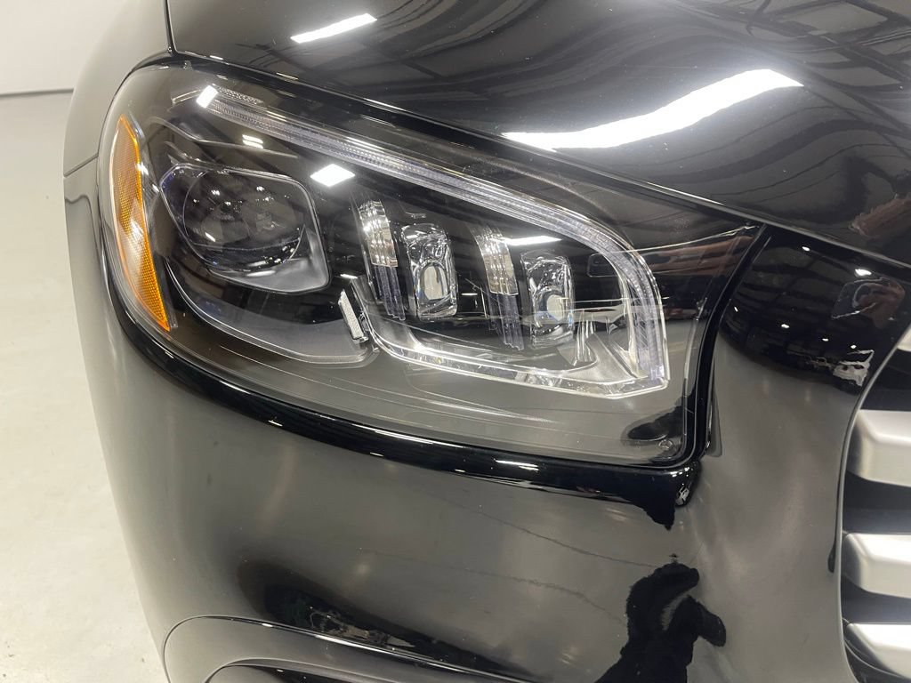 Used 2026 Mercedes-Benz GLS 450 4MATIC image 10