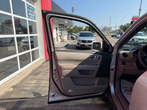 Used 2011 Honda Pilot Touring image 9