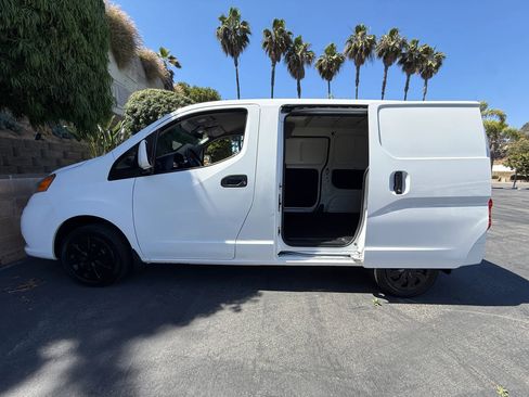 Used 2020 Nissan NV200 SV w/ Back Door Glass Package FWD image 20
