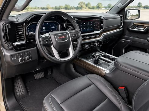 Used 2023 GMC Sierra 1500 Elevation w/ Elevation Premium Package AWD/4WD image 14