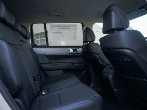 New 2025 Hyundai Santa Fe SEL image 13