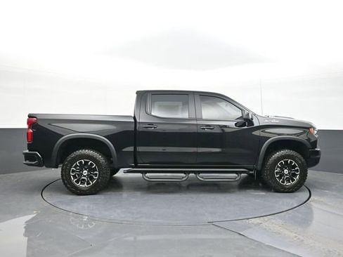 New 2026 Chevrolet Silverado 1500 ZR2 w/ LPO, Utility Wall Package image 16